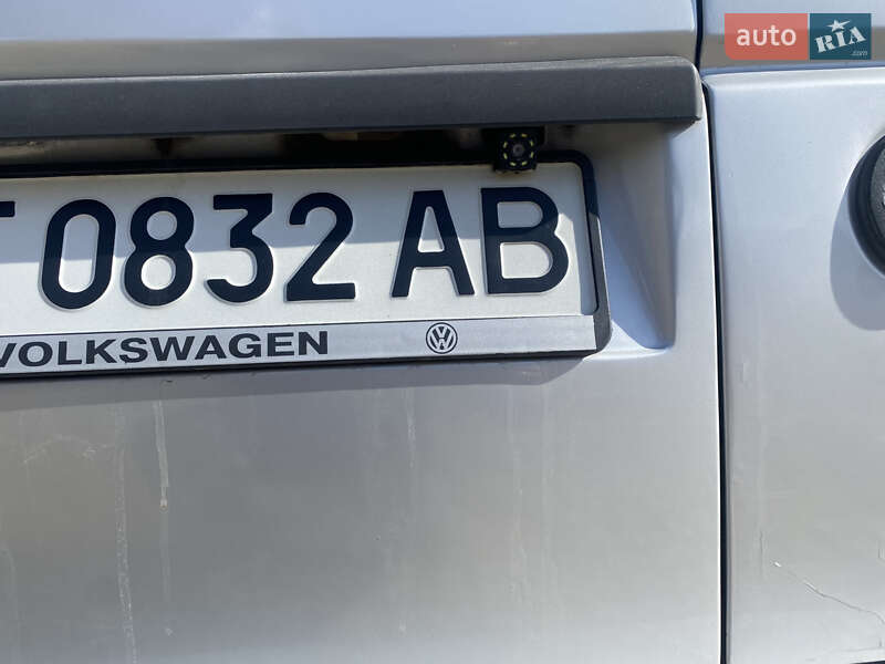 Минивэн Volkswagen Transporter 2001 в Косове
