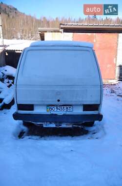 Грузовой фургон Volkswagen Transporter 1988 в Сколе