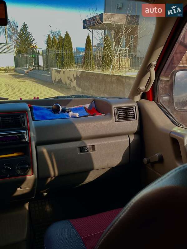 Минивэн Volkswagen Transporter 1999 в Гайсине