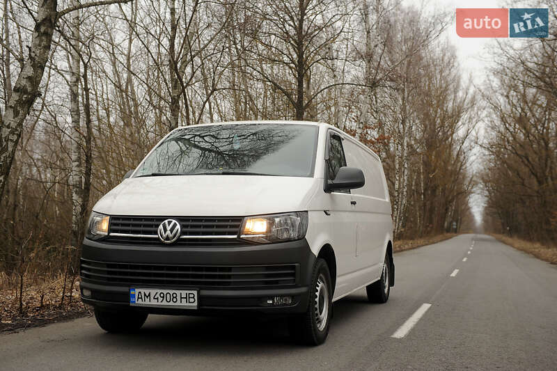 Грузовой фургон Volkswagen Transporter 2016 в Житомире