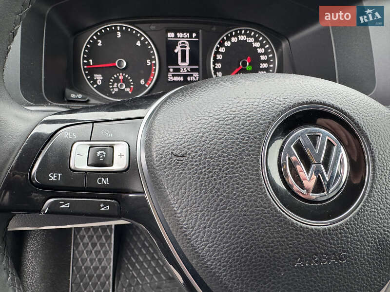 Грузовой фургон Volkswagen Transporter 2019 в Ровно