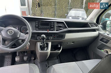 Минивэн Volkswagen Transporter 2020 в 
