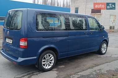 Минивэн Volkswagen Transporter 2011 в 