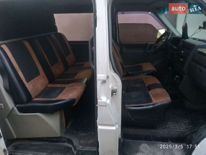 Мінівен Volkswagen Transporter 2000 в Вінниці
