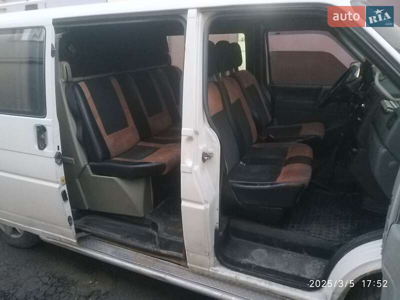 Мінівен Volkswagen Transporter 2000 в Вінниці