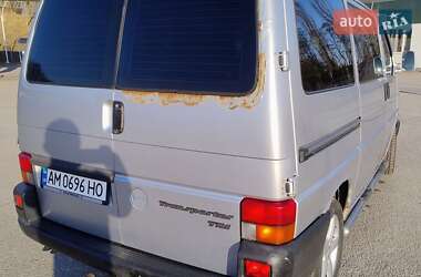 Минивэн Volkswagen Transporter 2002 в 