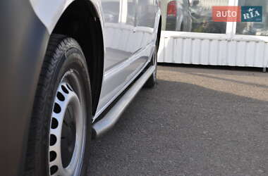 Грузовой фургон Volkswagen Transporter 2020 в 