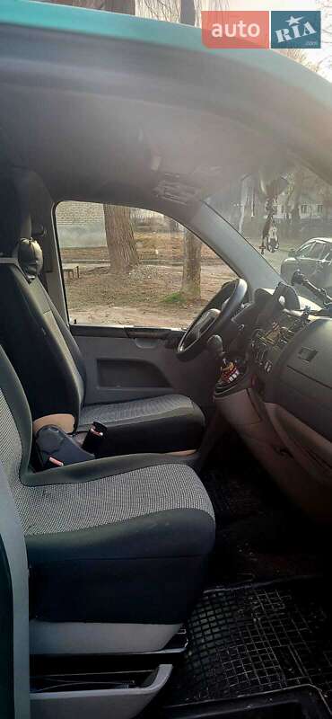 Минивэн Volkswagen Transporter 2004 в Николаеве