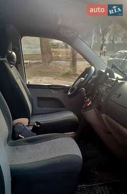 Мінівен Volkswagen Transporter 2004 в 