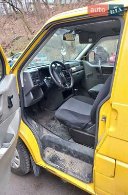 Минивэн Volkswagen Transporter 2001 в 