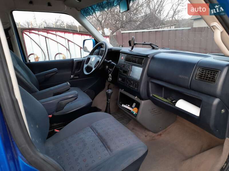 Минивэн Volkswagen Transporter 2003 в Черкассах