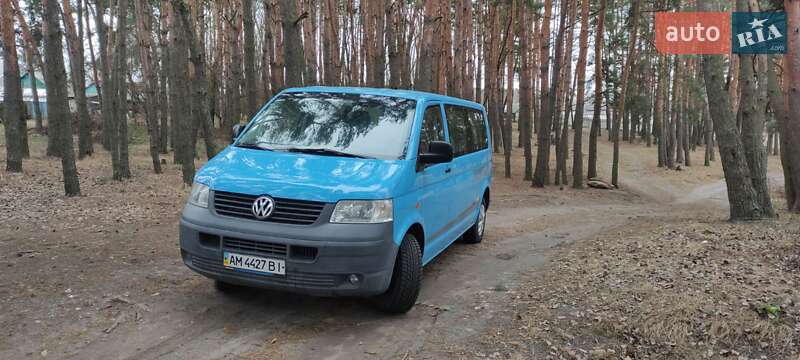 Мінівен Volkswagen Transporter 2004 в Коростені