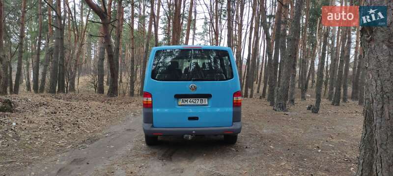 Мінівен Volkswagen Transporter 2004 в Коростені