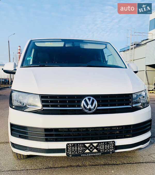 Минивэн Volkswagen Transporter 2019 в Киеве