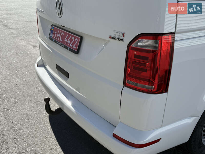 Грузовой фургон Volkswagen Transporter 2017 в Тячеве
