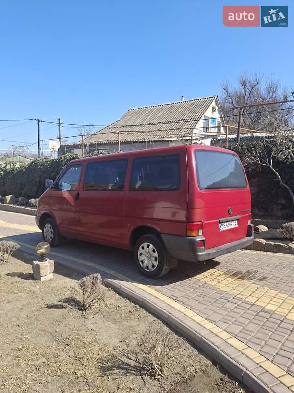 Минивэн Volkswagen Transporter 1999 в Николаеве