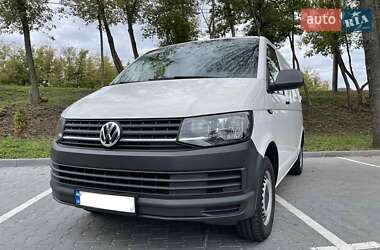 Грузовой фургон Volkswagen Transporter 2017 в 