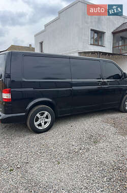 Грузовой фургон Volkswagen Transporter 2013 в 