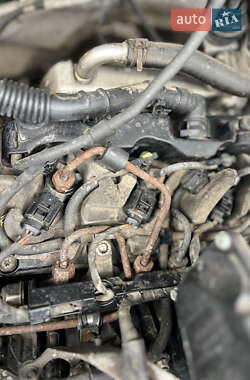 Грузовой фургон Volkswagen Transporter 2013 в 