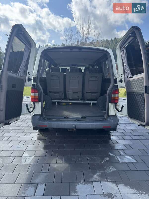 Минивэн Volkswagen Transporter 2008 в Яремче