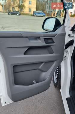 Грузовой фургон Volkswagen Transporter 2020 в 
