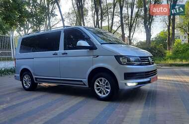 Минивэн Volkswagen Transporter 2016 в 