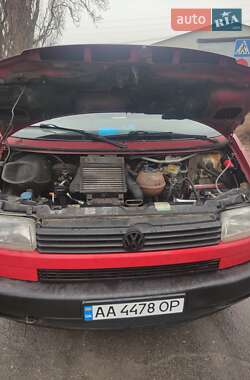 Минивэн Volkswagen Transporter 2001 в 