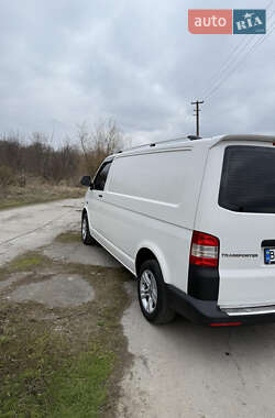 Грузовой фургон Volkswagen Transporter 2014 в 