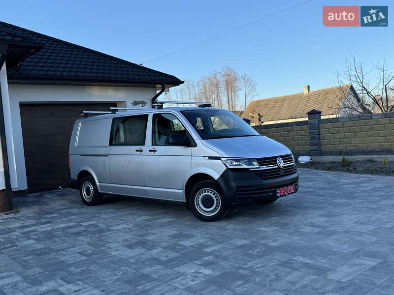 Вантажний фургон Volkswagen Transporter 2020 в Любомлі