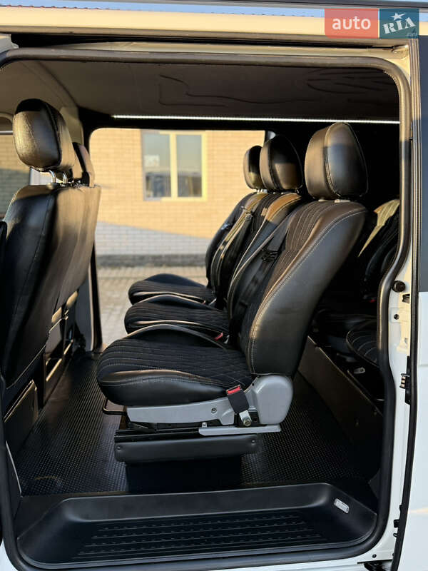 Минивэн Volkswagen Transporter 2018 в Киеве