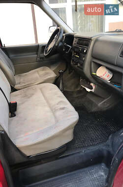 Грузовой фургон Volkswagen Transporter 1997 в 