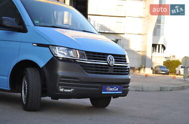 Грузовой фургон Volkswagen Transporter 2021 в 