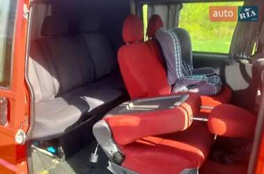 Минивэн Volkswagen Transporter 2002 в 