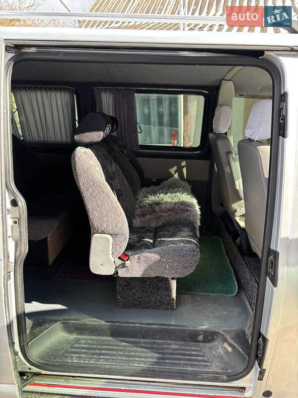 Мінівен Volkswagen Transporter 2005 в Шумську
