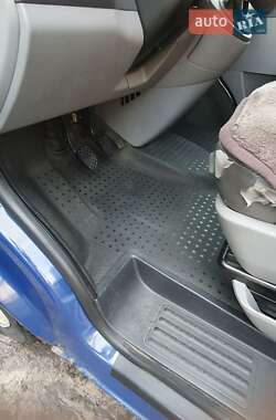 Минивэн Volkswagen Transporter 2005 в 