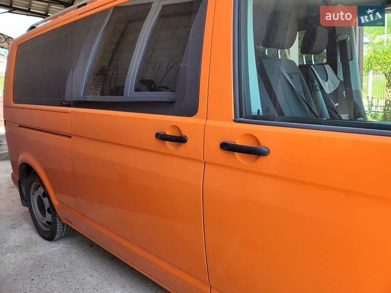 Минивэн Volkswagen Transporter 2017 в Ивано-Франковске