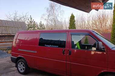Грузовой фургон Volkswagen Transporter 2001 в 