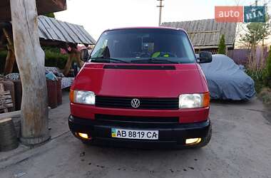 Грузовой фургон Volkswagen Transporter 2001 в 
