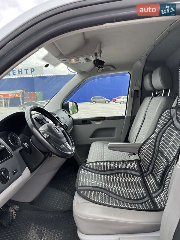 Рефрижератор Volkswagen Transporter 2013 в Каменец-Подольском