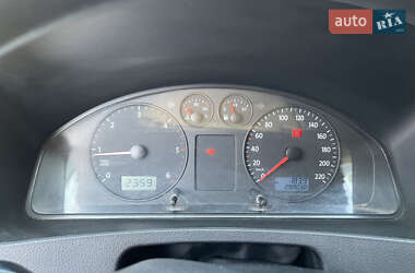 Минивэн Volkswagen Transporter 2004 в 
