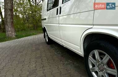 Минивэн Volkswagen Transporter 2003 в 