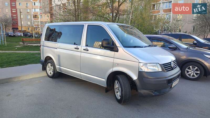 Мінівен Volkswagen Transporter 2008 в 