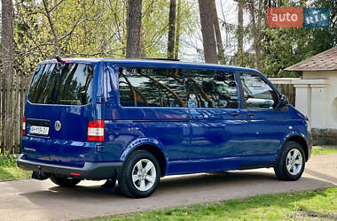 Мінівен Volkswagen Transporter 2012 в 