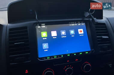 Мінівен Volkswagen Transporter 2012 в 