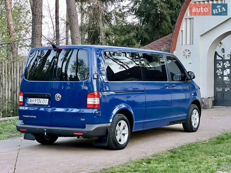 Минивэн Volkswagen Transporter 2012 в Киеве