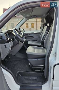 Грузовой фургон Volkswagen Transporter 2020 в 
