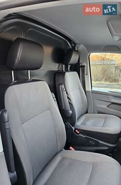 Грузовой фургон Volkswagen Transporter 2020 в 