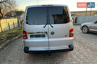 Мінівен Volkswagen Transporter 2006 в 