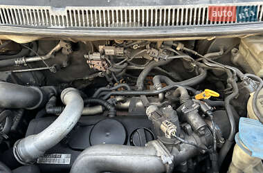 Мінівен Volkswagen Transporter 2006 в 