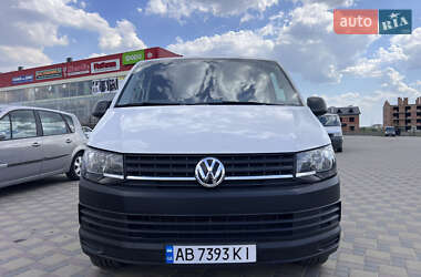Минивэн Volkswagen Transporter 2015 в 